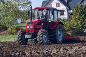 Belarus 1221.3 & Brony dziekan