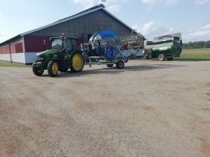 John Deere 5090R & deszczownia