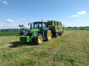 John deere 6110m