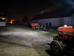 Lampy robocze przednie Massey Ferguson 3050