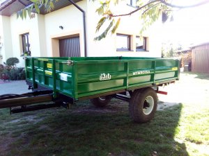 Wywrotka jednoosiowa trójstronna