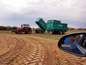 Zetor Forterra 150 HD & Przyczepa i Rozrzutnik obornika firmy Camara