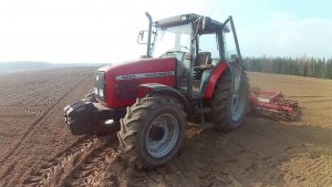 Massey Ferguson 4255 & Unia Kombi 4.2 m