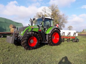 Fendt 718