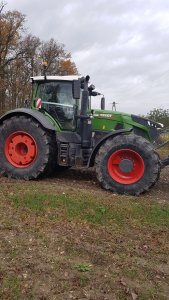 Fendt 942 i pług dłutowy