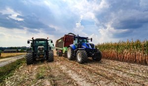 Fendt vario 414 & New Holland t7.175