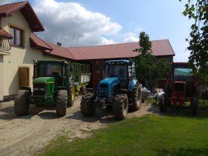 John Deere 6506 & Pronar 82sa & MTZ 80