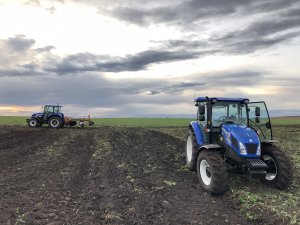 New Holland T4 + New Holland TD5.85