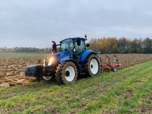 New Holland T5.100 , Akpil mix due 3+1