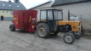 Falke 10 i Ursus  C-360 3P