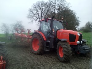 Kubota M135 GX III I Kubota RM 2005