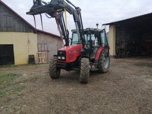 MasseyFerguson 6245&hydramet 12