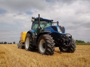 New Holland T7 i  BR6090