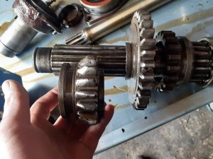 Belarus 820 - skrzynia biegów