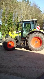 Claas arion 630