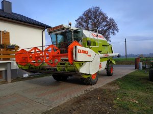 Claas Dominator 98 SL