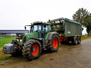 Fendt 818 Vario + Agroliner