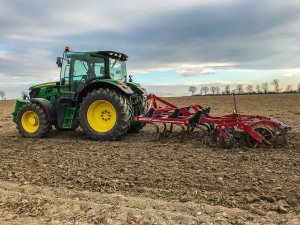 John Deere 6140r i Horsch Terrano 3FX