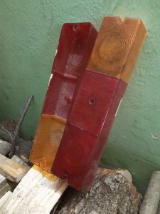 klosze lampy przyczepa