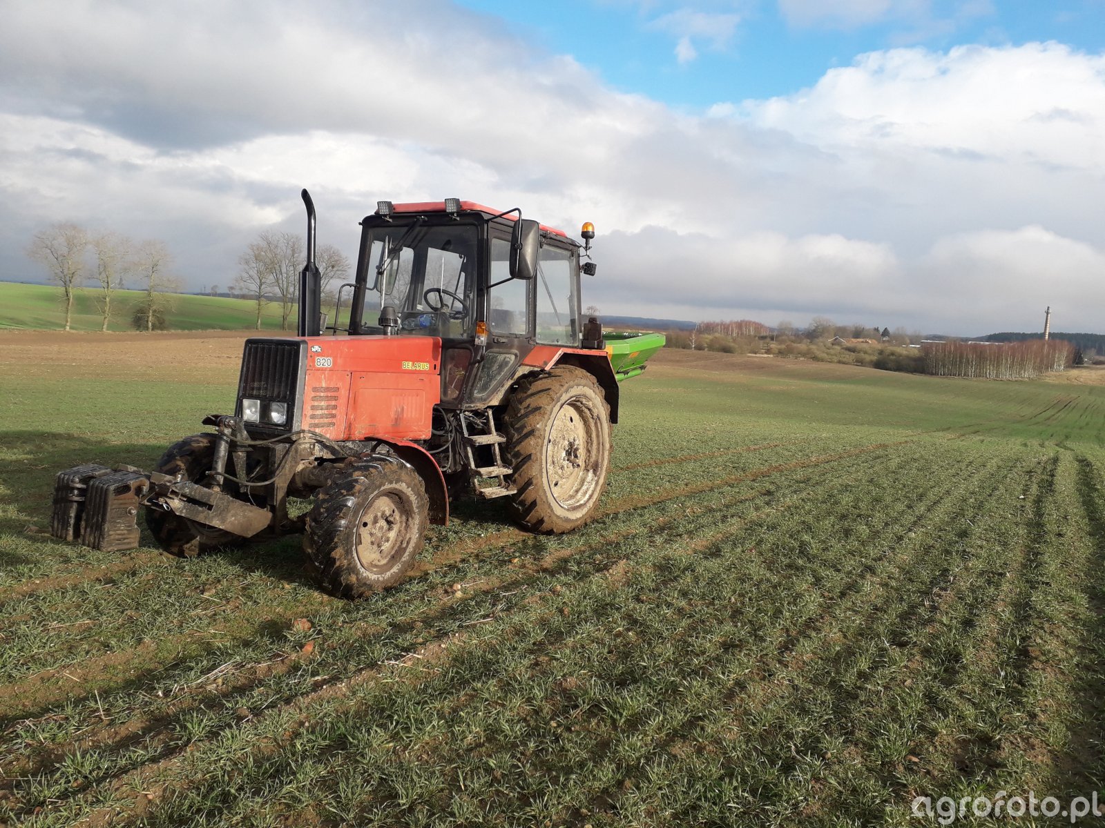 Zdjęcie ciągnik Belarus 820 id:772162 - Galeria rolnicza agrofoto
