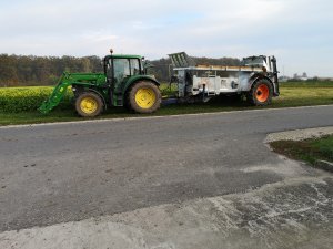 John Deere 6430