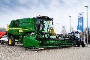 John Deere T550i