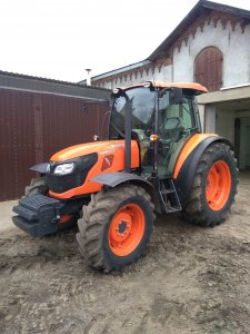 Kubota M 8560 