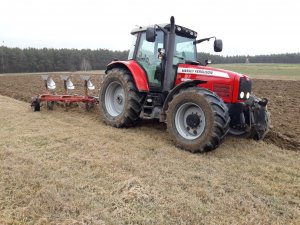 Massey Ferguson 6480 & Kverneland EG85