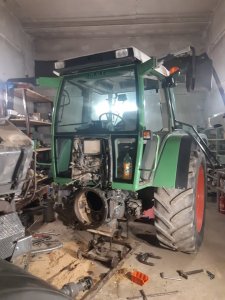 Naprawa półbiegów Fendt 510