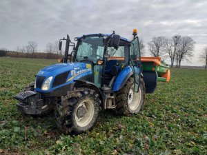 New Holland T4 & Amazone  ZA-M 1001