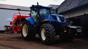 New Holland T7 Kuhn Sitera