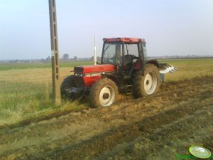 Case 1056XL + Rabewerk