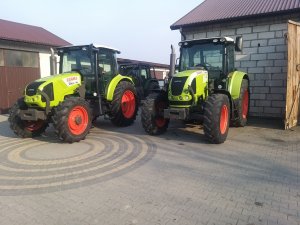 Claas Arion 520