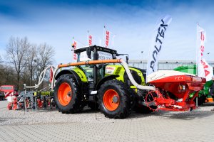 Claas Axion 810