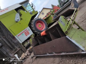 Claas Dominator 86