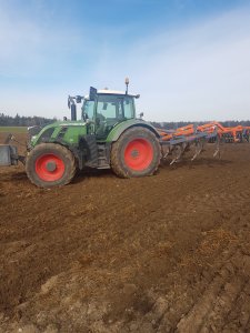 Fendt 724