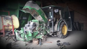 John Deere 5075GF