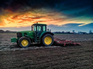 John Deere 6620