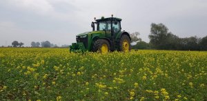 John Deere 8370R