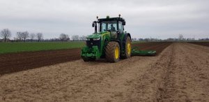 John Deere 8370R