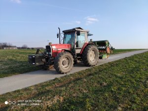 Massey Ferguson 3095 + Eberhardt + Amazone d7