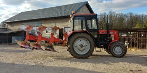 Mtz 82 & Kuhn Multimaster 110