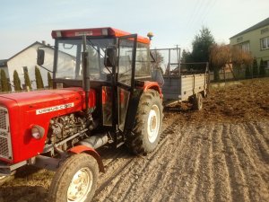 Ursus C-360 & Rozrzutnik Agromet