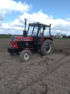 Ursus C-362 z bronami