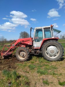 Massey Ferguson 675