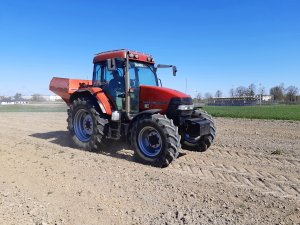 Case MX100C i Rauch ZSB