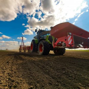 CLAAS 840 AXION