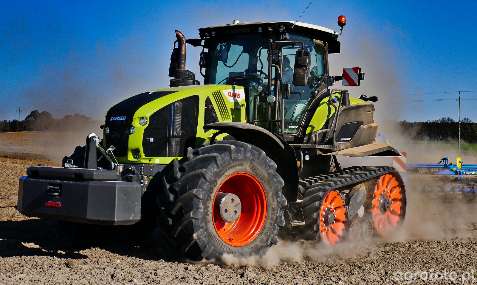 Foto ciągnik Claas Axion 960 TT id:777026 - Galeria rolnicza agrofoto