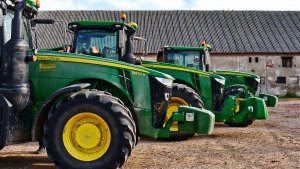 John Deere 8R