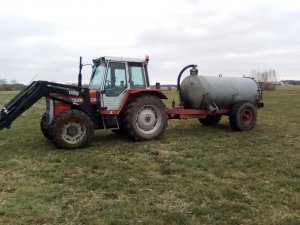 Massey Ferguson 675